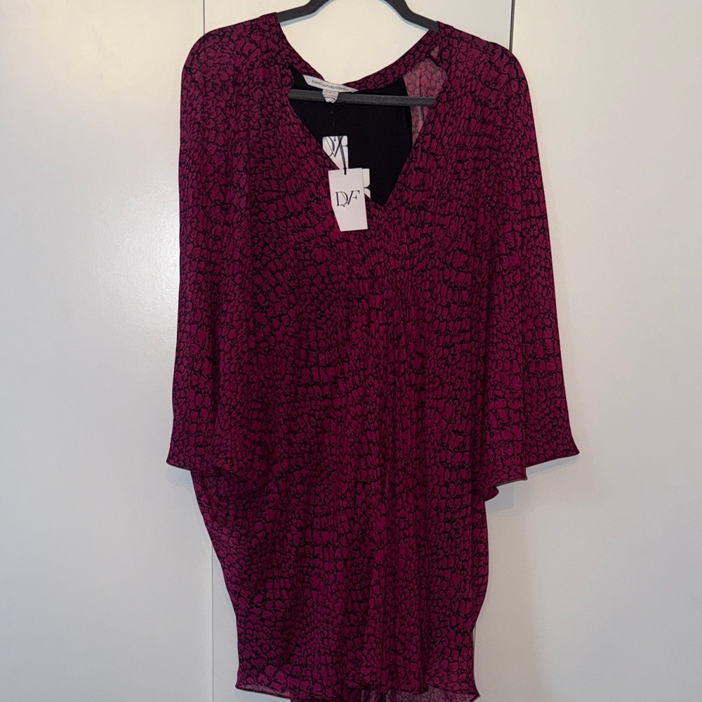 Diane Von Furstenberg Women's Magenta Long Sleeve Dress